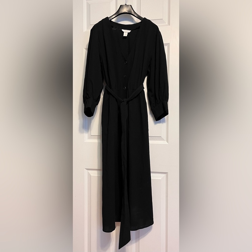 H&M, Women’s Tie-belt Button-Up Cotton Midi Black Dress, size M